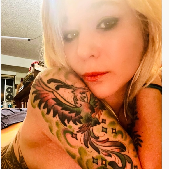 Meet your Posher, Xia Lee - Picture 7 of 15